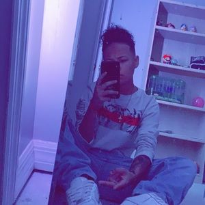 Meet your Posher, Angie